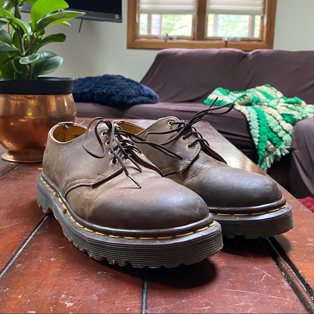 VINTAGE MADE IN ENGLAND DOCS